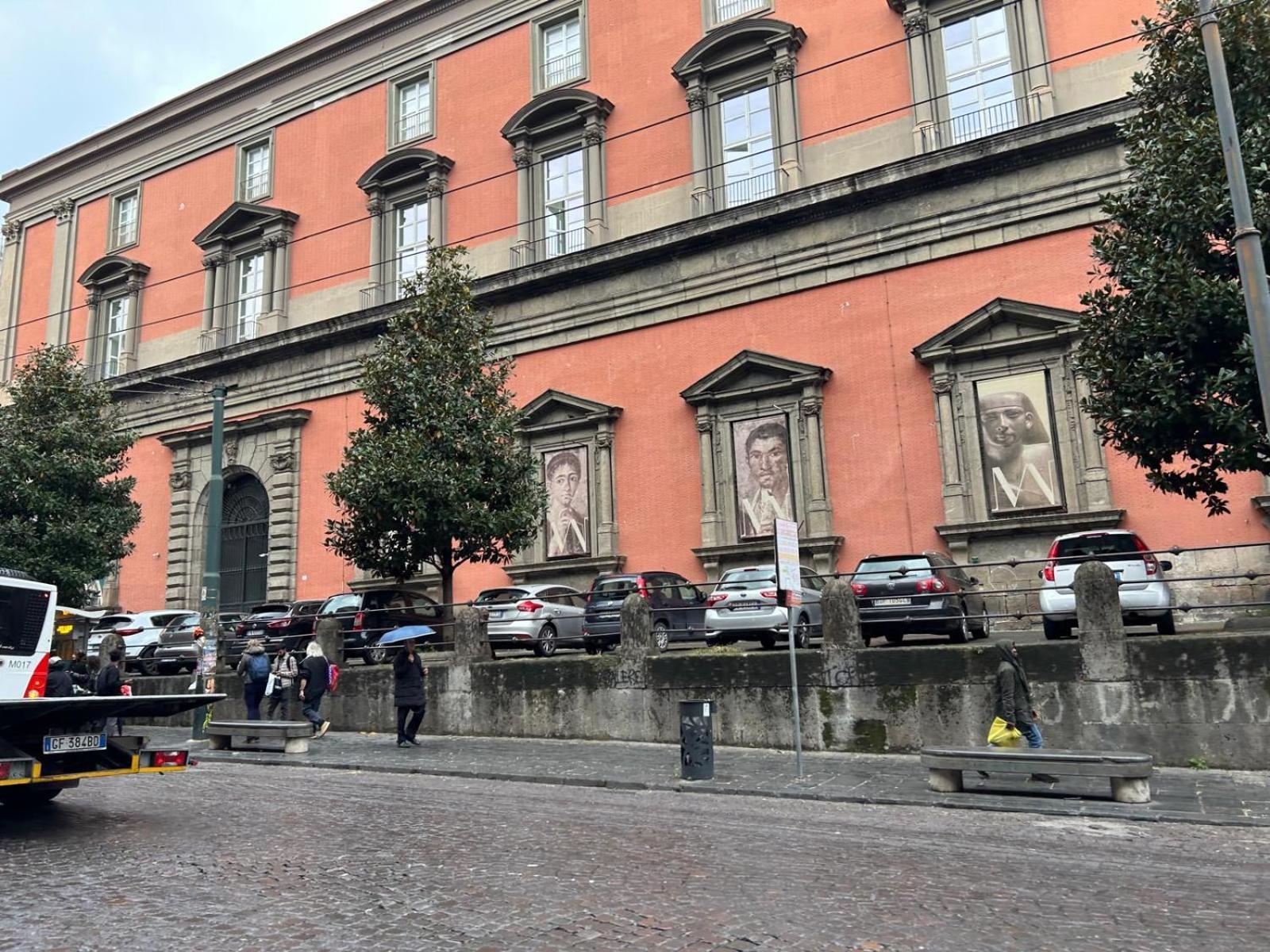 B&B House Napoli Cavour Dış mekan fotoğraf