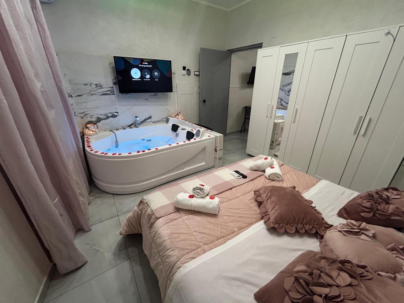 B&B House Napoli Cavour Dış mekan fotoğraf